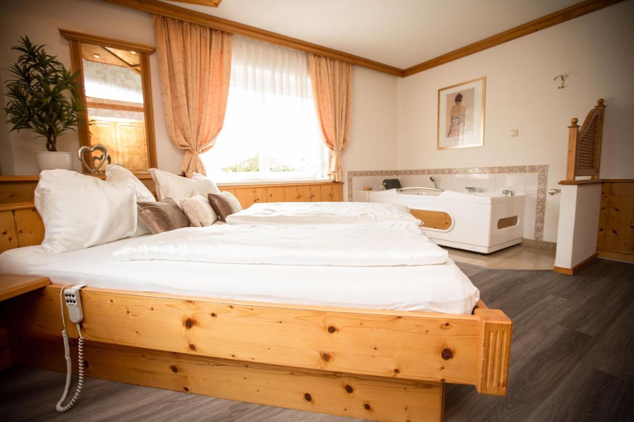 Pension Knoll Schörfling Екстериор снимка