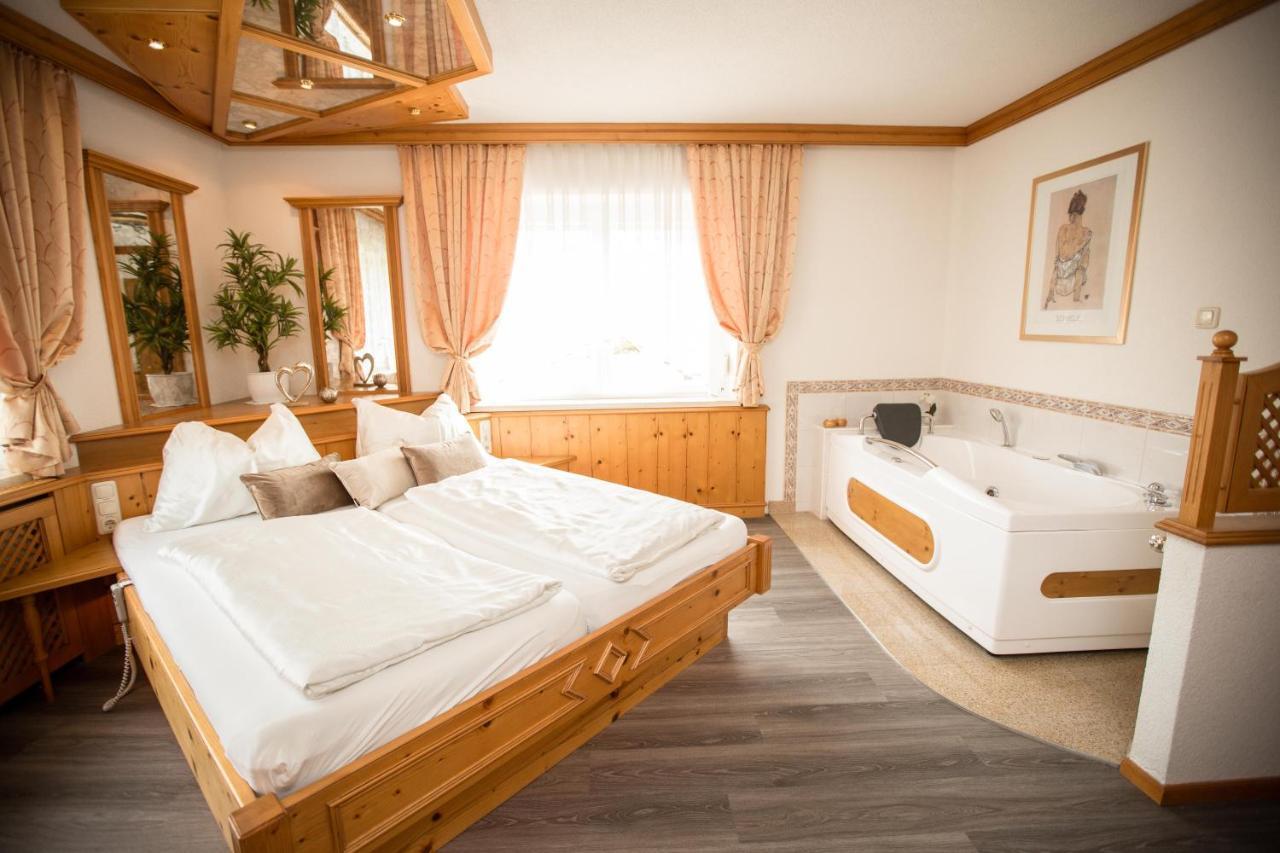 Pension Knoll Schörfling Екстериор снимка